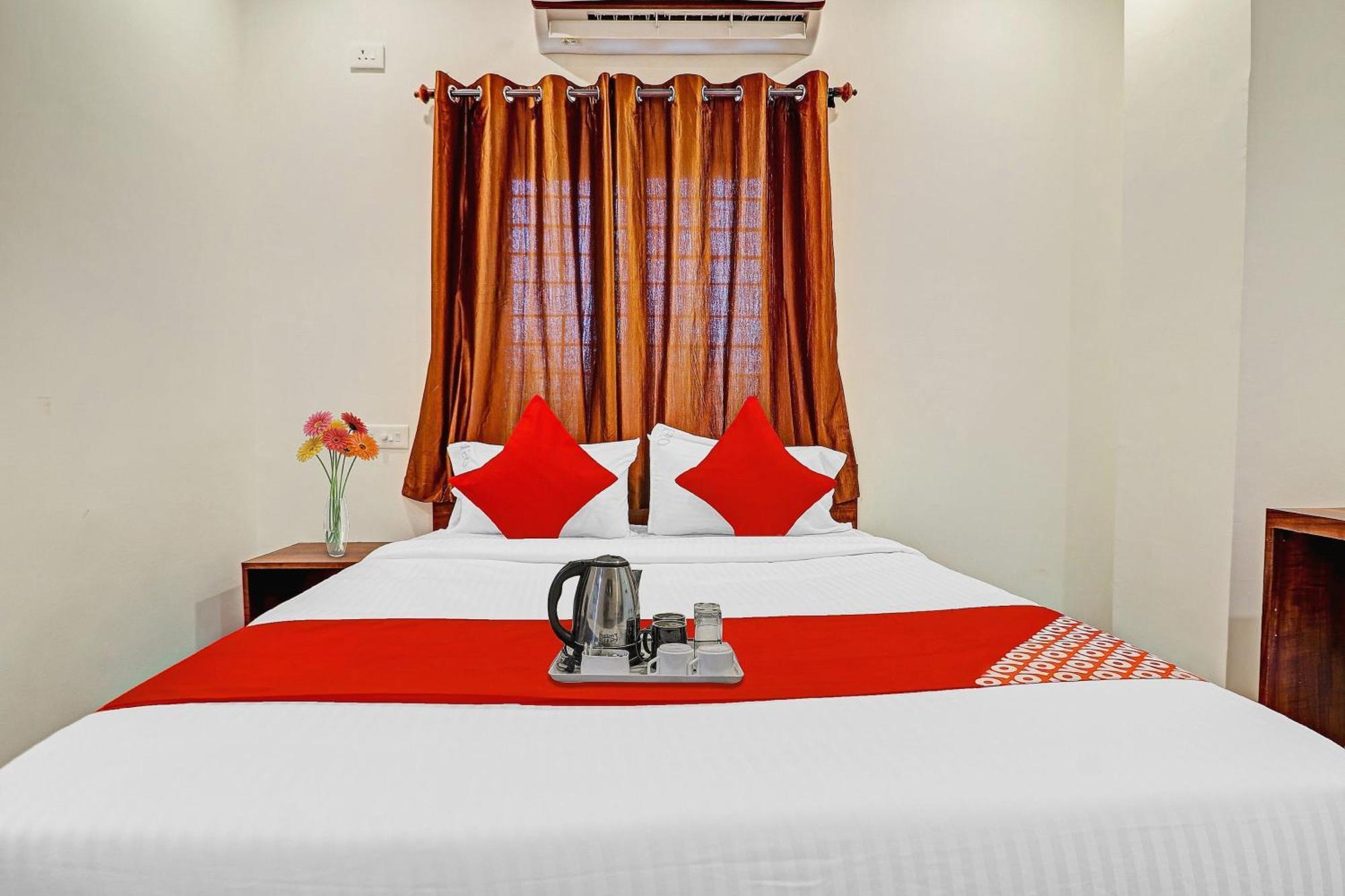 Hotel O Night Eye Hyderabad Eksteriør billede