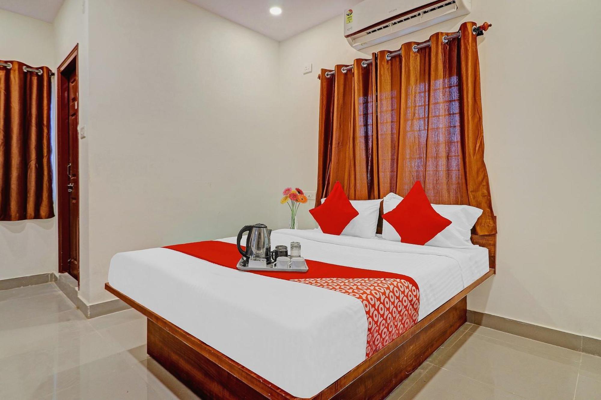 Hotel O Night Eye Hyderabad Eksteriør billede